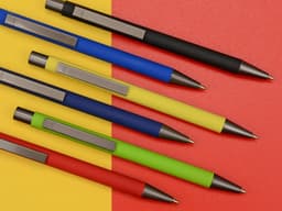 Ручка шариковая UMA «STRAIGHT GUM» soft-touch
