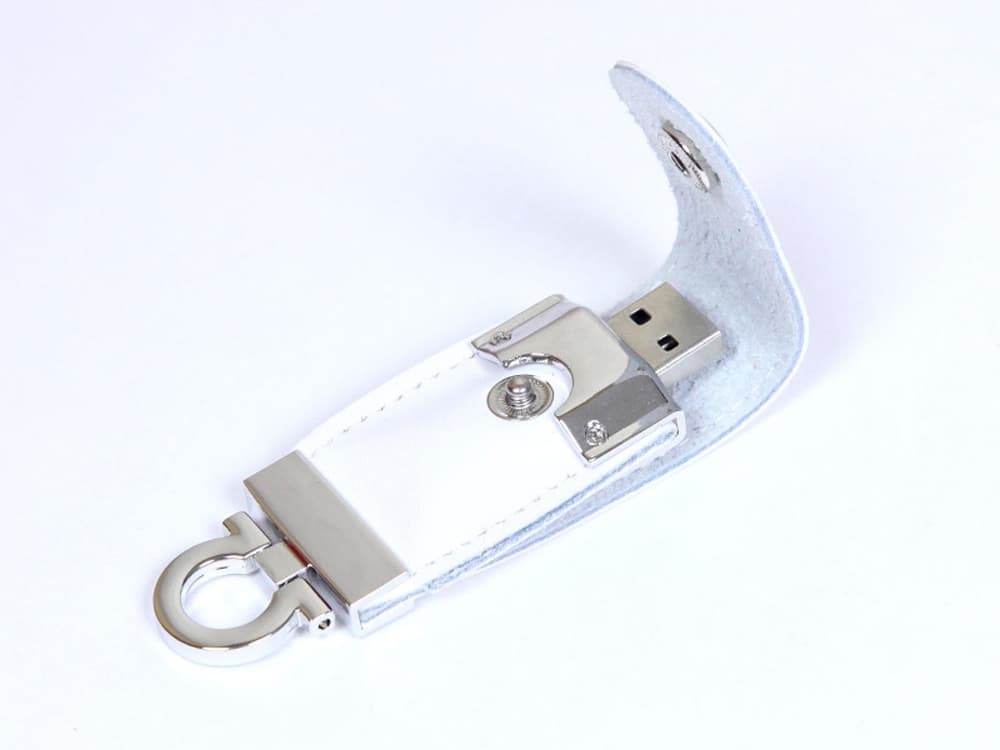 USB-флешка на 32 Гб в виде брелка