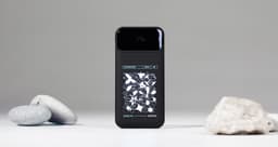 Зарядное (22.5W) устройство "Grade SOFTTOUCH" 10000 mAh с подсветкой логотипа, встроенными кабелями и цифровым индикатором заряда